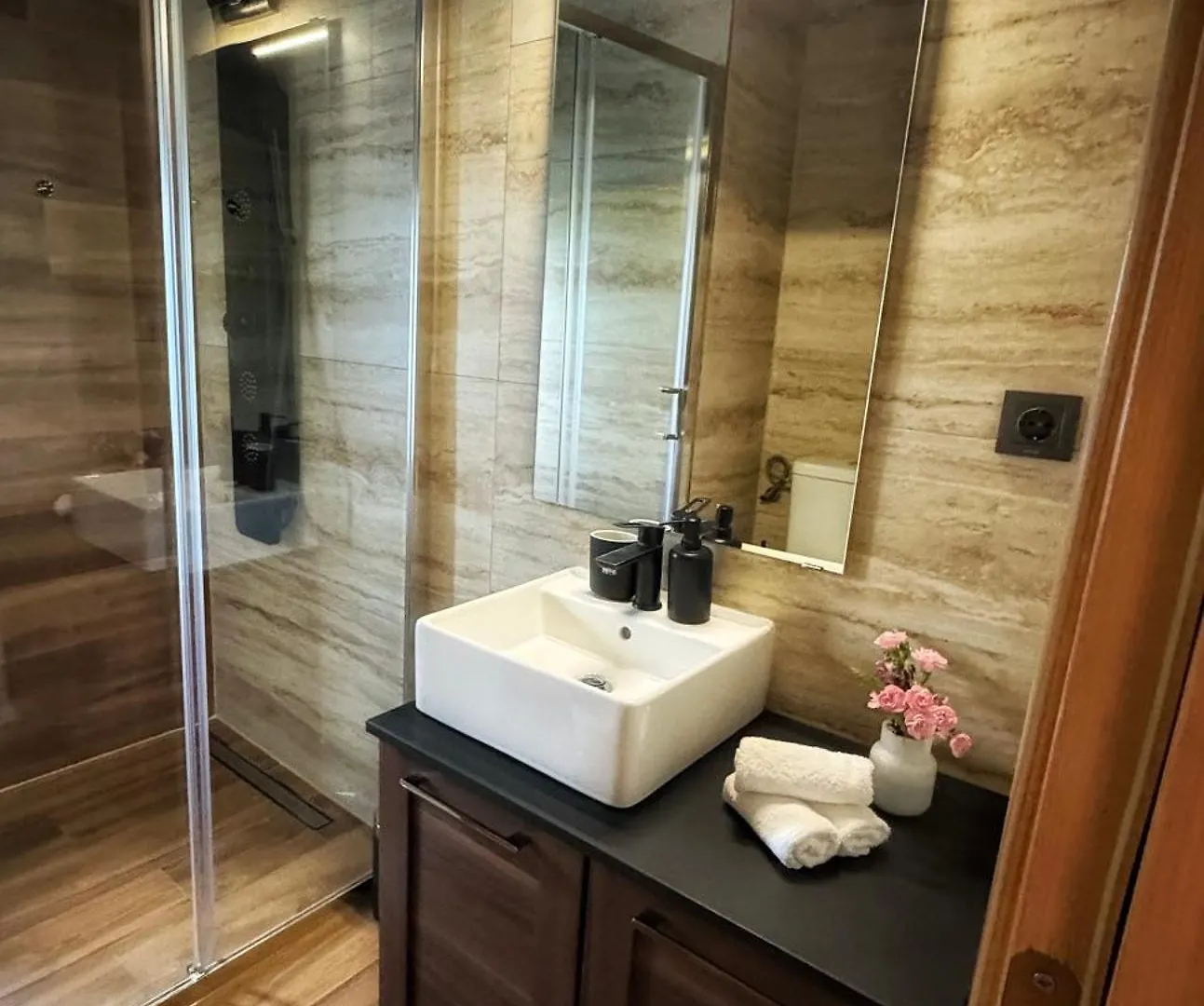 Zoe Luxury House Villa Gomirje 0*,  Croatia